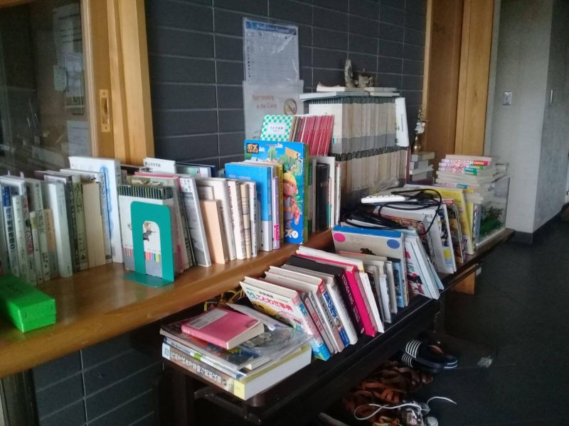 Sách, truyện manga